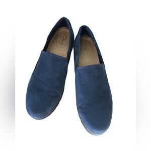 Clarks Classic Artisan Blue Suede Loafer Daelyn Monarch Shoe 6.5 Navy Comfort